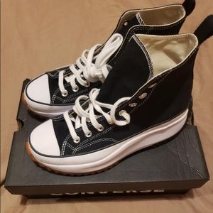 Women’s Converse Run Star Hike High Top Platform Sneaker Boots